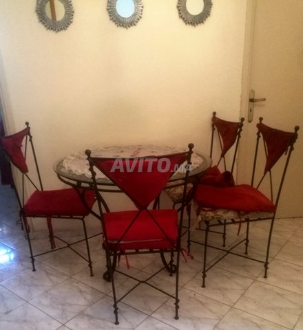 Table Salle A Manger Italienne 4 Chaises A Vendre A Casablanca