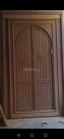 Porte Dentrée En Bois Artisanale à Vendre à Rabat Dans