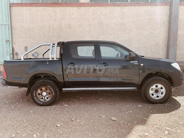 Toyota hilux avito