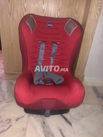 siege auto chicco rouge